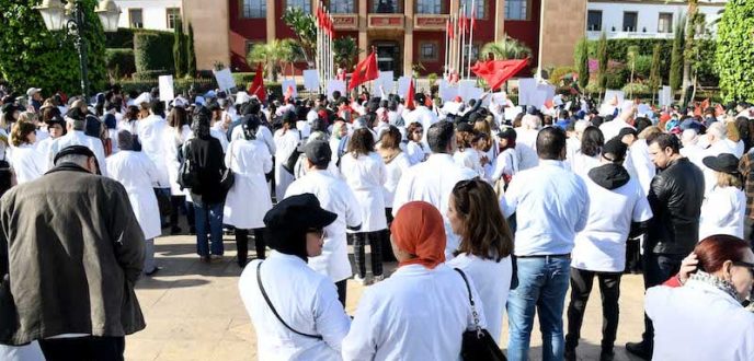 الأطباء الداخليون والمقيمون يخوضون إضرابا وطنيا لمدة يومين