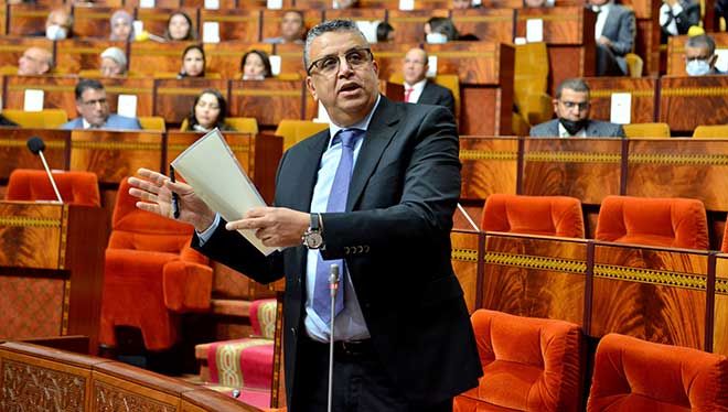 وزارة العدل تفعل البصمة الإلكترونية لمكافحة الموظفين الأشباح