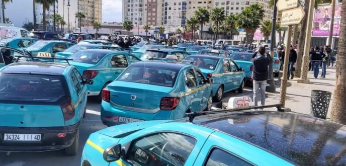 الشروع في استعمال رخصة الثقة البيومترية بصفة حصرية لسيارات الأجرة بطنجة