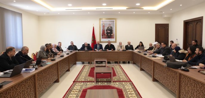 انعقاد لقاء دراسي لبحث واقع ورهانات تدبير مرفق النظافة بجماعة طنجة