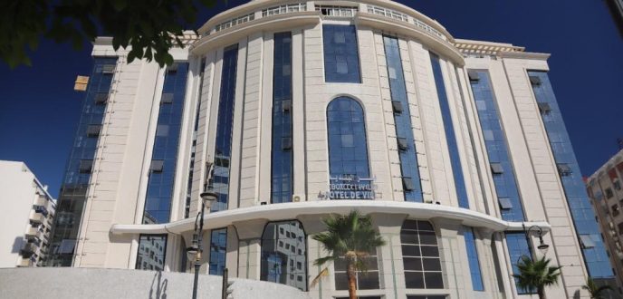 جماعة طنجة تصادق خلال دورة استثنائية على مشاريع بنيات تحتية مهيكلة