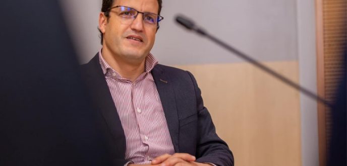 تعيين محمد عكوري مديرا عاما للمجموعة الصحية الترابية لجهة طنجة