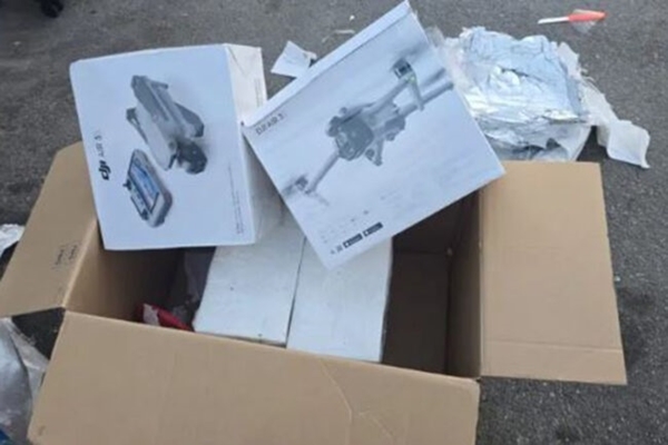 مصالح الجمارك تحبط تهريب طائرات “درون” عبر ميناء طنجة المتوسط