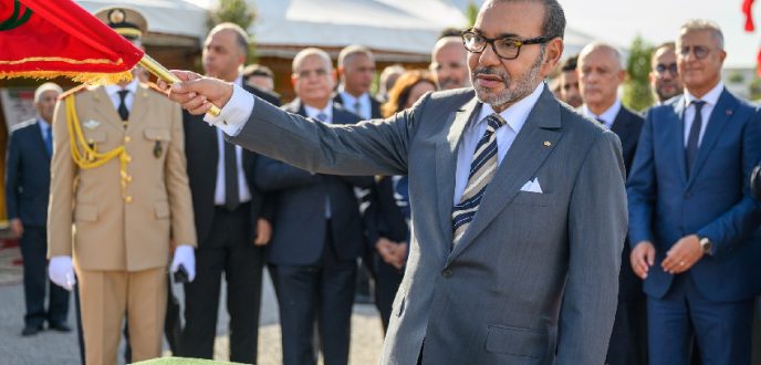 جلالة الملك يطلق مشاريع سككية مهيكلة لتعزيز التنقل في المنطقة الحضرية للدار البيضاء