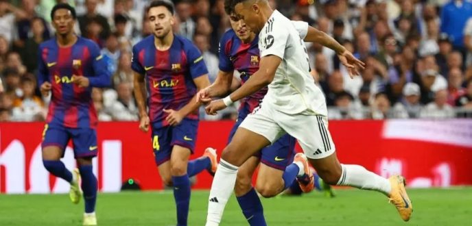 ريال مدريد يهزم برشلونة في الكلاسيكو ويحافظ على صدارة الدوري الإسباني ريال مدريد يهزم برشلونة في الكلاسيكو ويحافظ على صدارة الدوري الإسباني