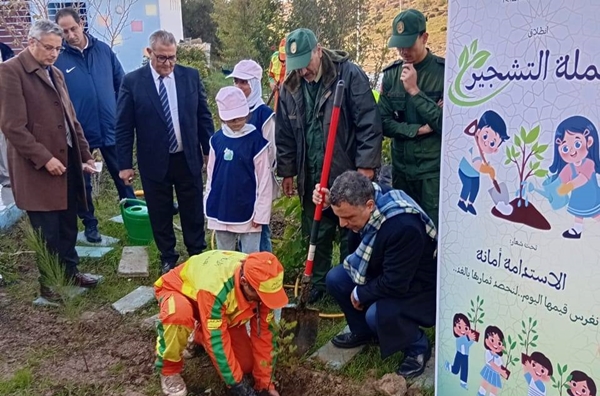 انطلاق حملة واسعة للتشجير تستهدف 30 مؤسسة تعليمية بالفحص أنجرة
