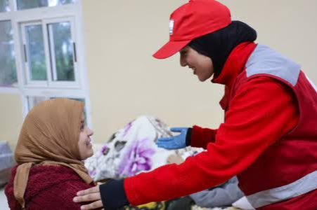 العرائش .. المبادرة الوطنية للتنمية البشرية تواكب المتضررين من فيضانات القصر الكبير والمناطق المجاورة