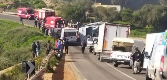 وفاة أربعة أمنيين وإصابة 26 آخرين في حادث سير أثناء مهمة لتأمين مباراة كرة القدم