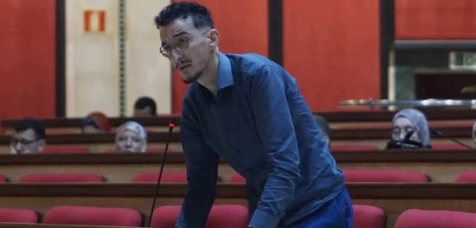 المحكمة الإدارية بطنجة تقضي بعزل مستشار جماعي بسبب تضارب المصالح