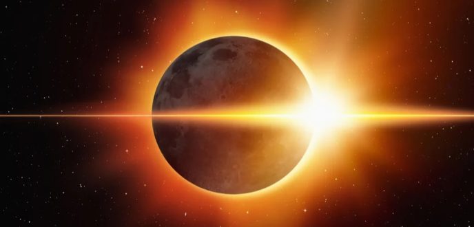 مدينة طنجة في قلب مسار الكسوف الكلي للشمس سنة 2027