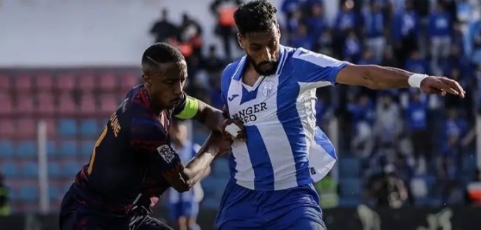 اتحاد طنجة يخطف ثلاث نقاط ثمينة من آسفي في الوقت بدل الضائع