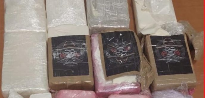 توقيف أربعيني بمطار طنجة وبحوزته أكثر من 10 كيلوغرامات من الكوكايين