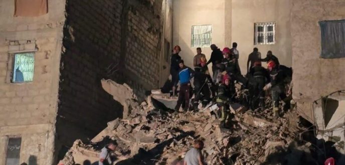 مصرع 4 أشخاص في انهيار بناية سكنية بفاس