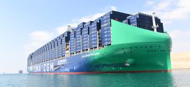 باخرة “CMA CGM NOTRE DAME”، إحدى أكبر ناقلات الحاويات، ترسو بميناء طنجة المتوسط