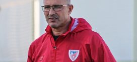 المغرب التطواني ينهي ارتباطه بالمدرب عبد الكريم الجيناني