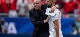 أمرابط يعلن عدم استعداده للعب مع المنتخب ما دام وهبي مدربا لـ”الأسود”