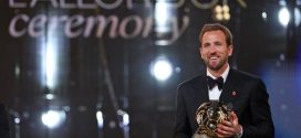 هاري كين يتوج بالكرة الذهبية لعام 2026 في حفل استثنائي بلندن