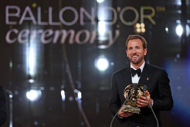 هاري كين يتوج بالكرة الذهبية لعام 2026 في حفل استثنائي بلندن